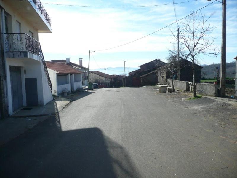 Casa Da Fonte Em Prada, Vinhais Εξωτερικό φωτογραφία